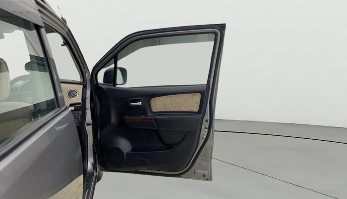 2018 Maruti Wagon R 1.0 VXI, Petrol, Manual, 72,141 km, RHS Front Door