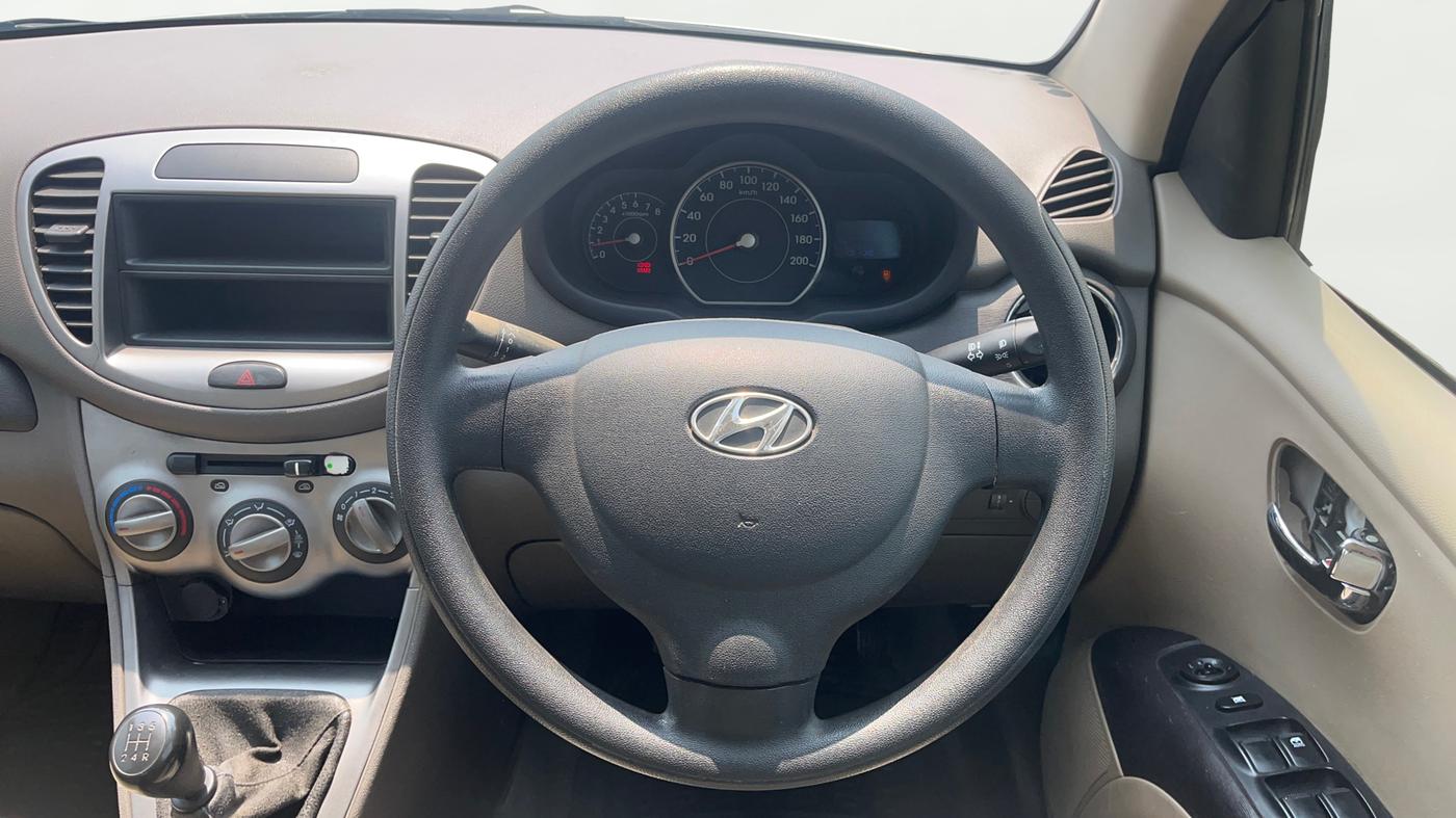 2012 Hyundai i10 MAGNA 1.2, Petrol, Manual, 79,706 km, Steering Wheel Close Up