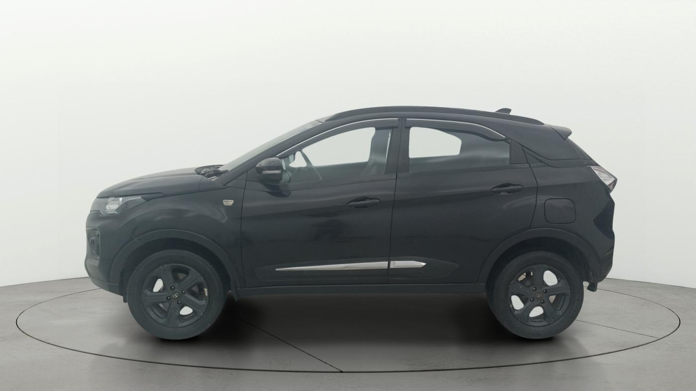 2022 Tata NEXON XZA PLUS (HS) PETROL DARK EDITION, Petrol, Automatic, 61,139 km, Left Side