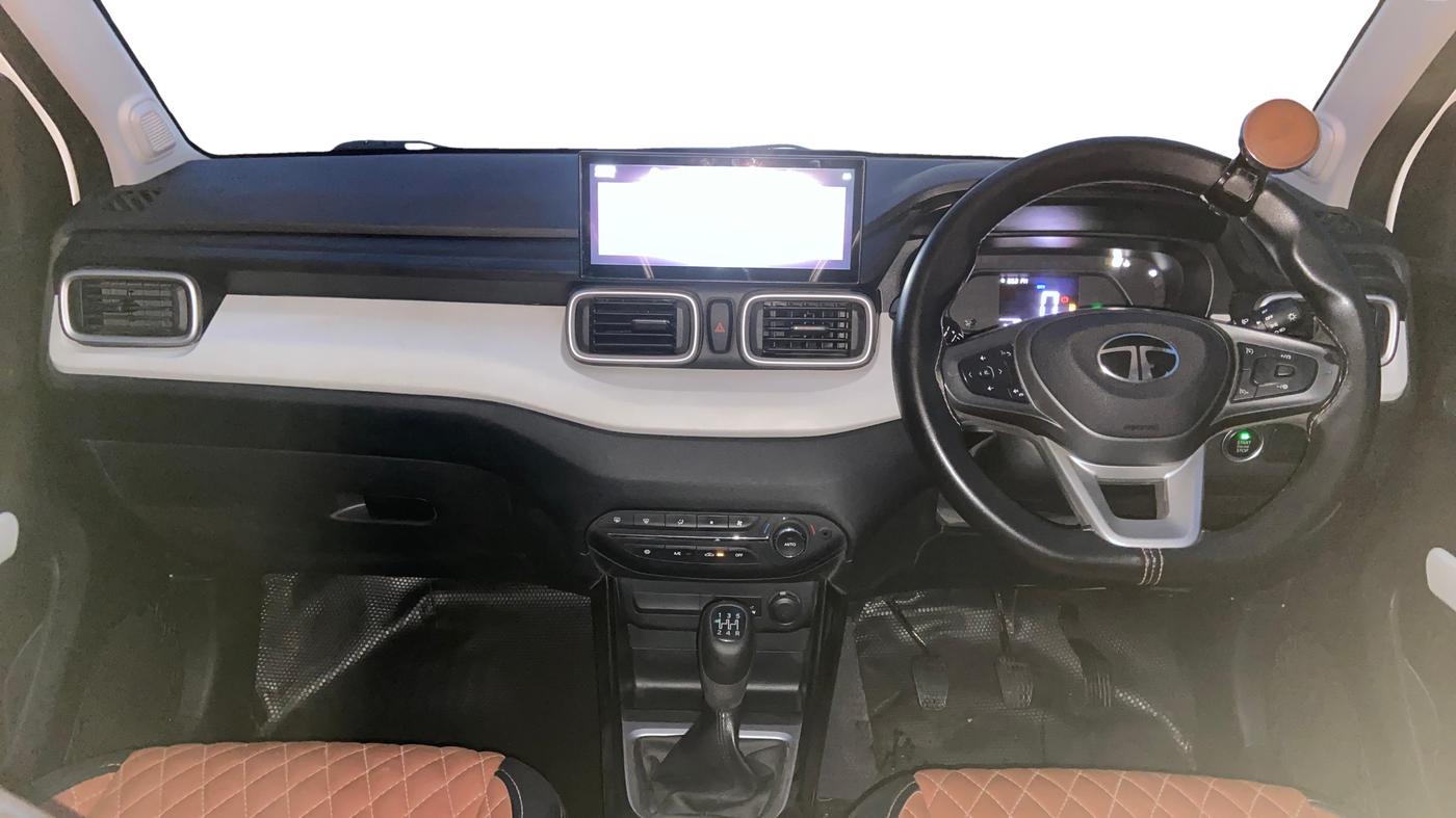 2024 Tata PUNCH ACCOMPLISHED SUNROOF MT, Petrol, Manual, 22,609 km, Dashboard