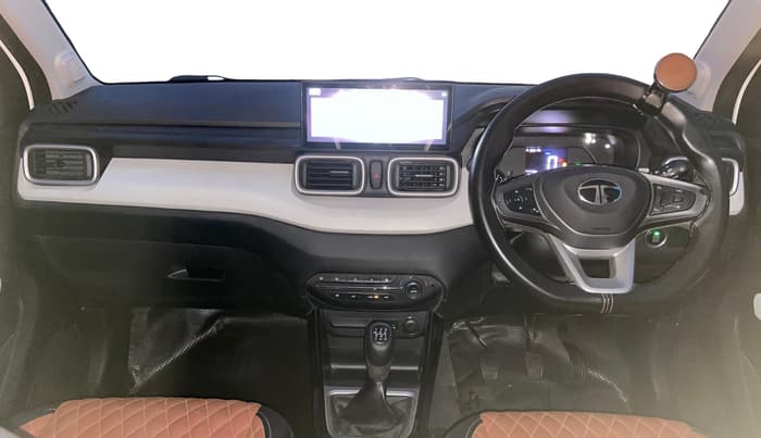 2024 Tata PUNCH ACCOMPLISHED SUNROOF MT, Petrol, Manual, 22,609 km, Dashboard