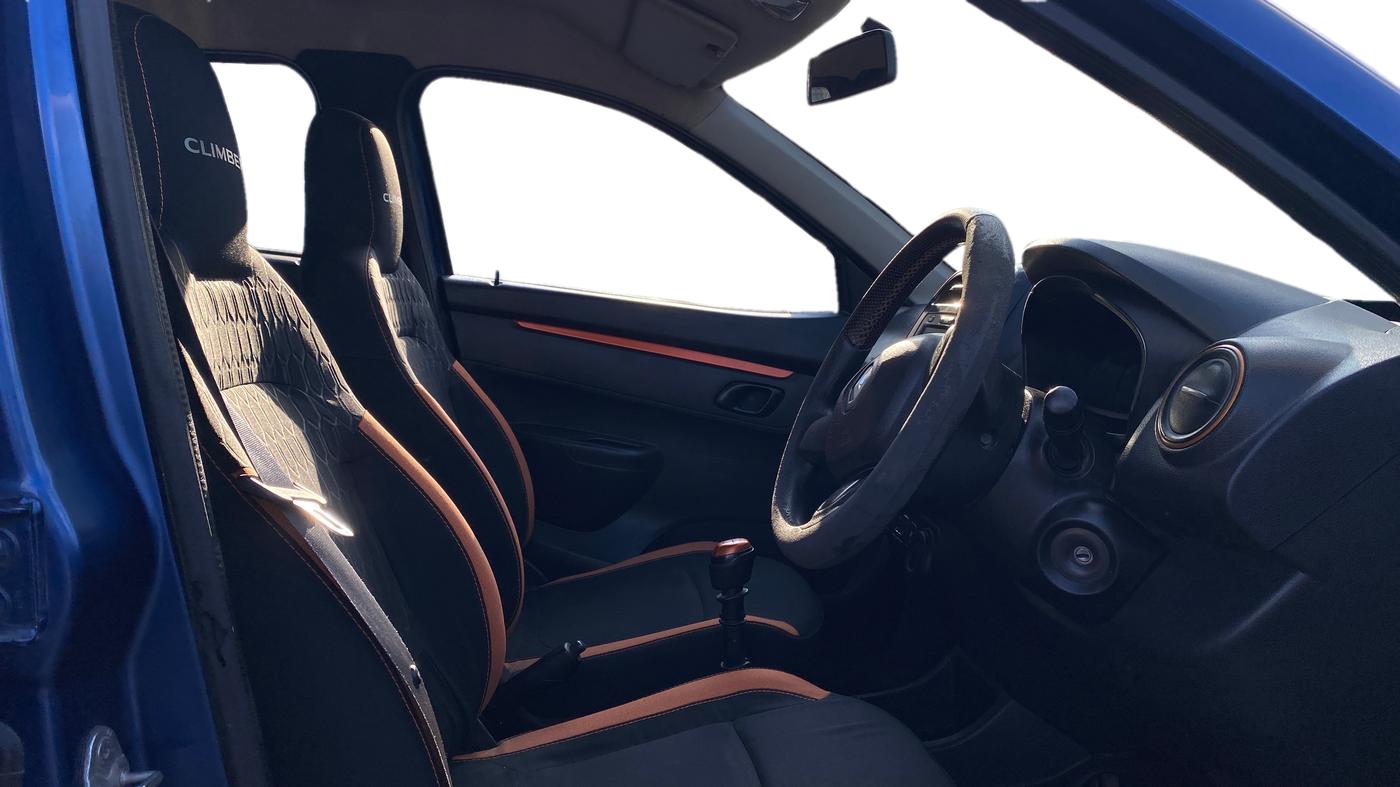 2018 Renault Kwid CLIMBER 1.0, Petrol, Manual, 65,418 km, Right Side Front Door Cabin