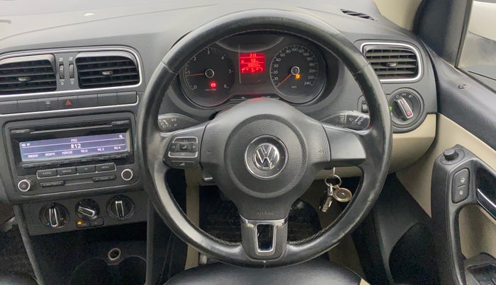 2013 Volkswagen Polo HIGHLINE DIESEL, Diesel, Manual, 88,009 km, Steering Wheel Close Up