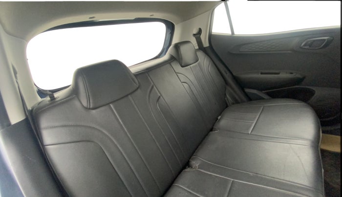 2022 Hyundai GRAND I10 NIOS SPORTZ 1.0 TURBO GDI, Petrol, Manual, 32,832 km, Right Side Rear Door Cabin