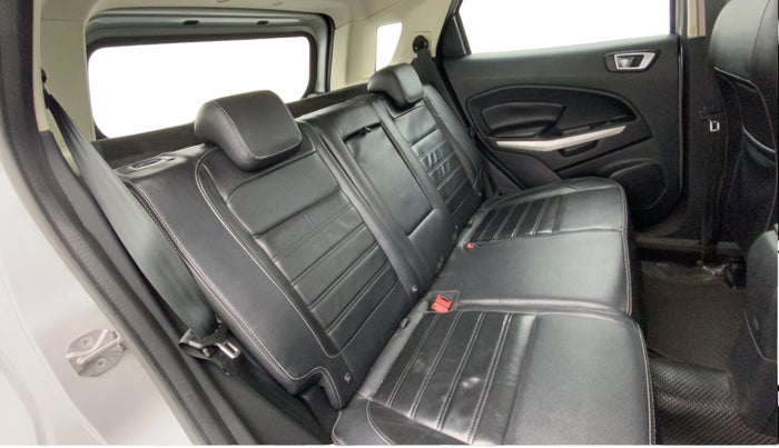 2018 Ford Ecosport TITANIUM + 1.5L DIESEL, Diesel, Manual, 1,32,410 km, Right Side Rear Door Cabin