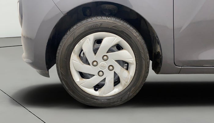 2019 Hyundai NEW SANTRO SPORTZ CNG, CNG, Manual, 94,636 km, Left Front Wheel
