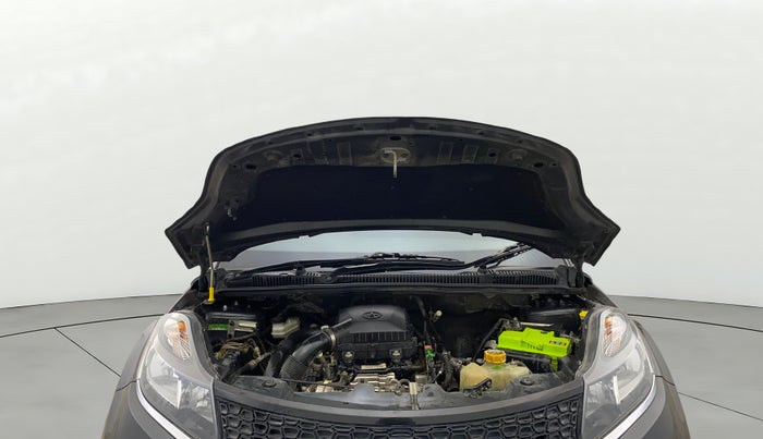 2018 Tata NEXON XMA PETROL, Petrol, Automatic, 72,421 km, Open Bonet