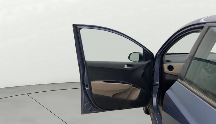 2014 Hyundai Xcent S 1.2, Petrol, Manual, 1,07,958 km, LHS Front Door