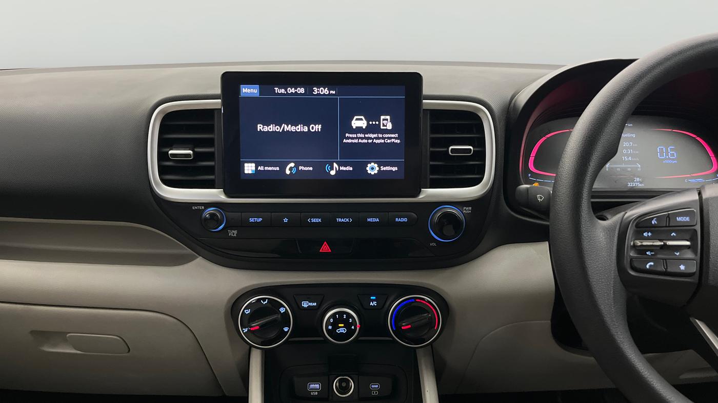 2022 Hyundai VENUE S 1.2, Petrol, Manual, 32,325 km, Air Conditioner