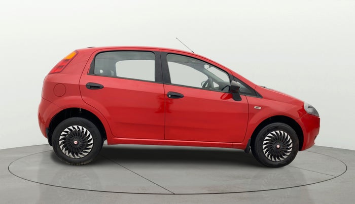 2014 Fiat Grand Punto Active Multijet 1.3, Diesel, Manual, 69,032 km, Right Side View