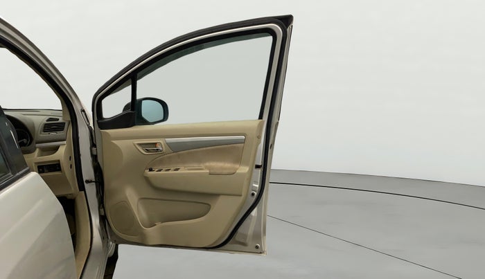 2015 Maruti Ertiga VXI, Petrol, Manual, 16,811 km, RHS Front Door