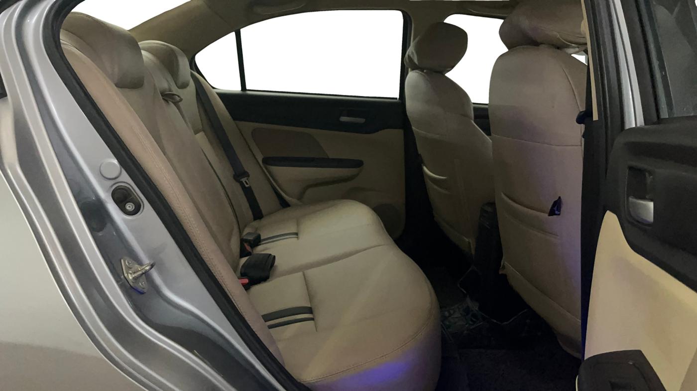 2021 Honda Amaze 1.2L I-VTEC VX CVT, Petrol, Automatic, 32,640 km, Right Side Rear Door Cabin