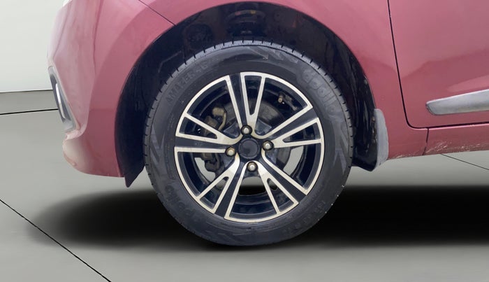 2016 Hyundai Grand i10 SPORTZ 1.2 KAPPA VTVT, Petrol, Manual, 30,618 km, Left Front Wheel