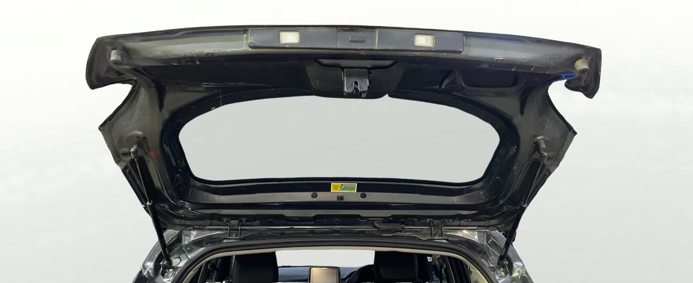 2023 Tata PUNCH ACCOMPLISHED DAZZLE SUNROOF CNG MT, CNG, Manual, 92,545 km, Boot Door Open
