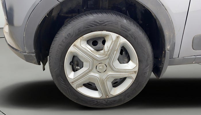 2022 Tata NEXON XZ PETROL, Petrol, Manual, 36,286 km, Left Front Wheel