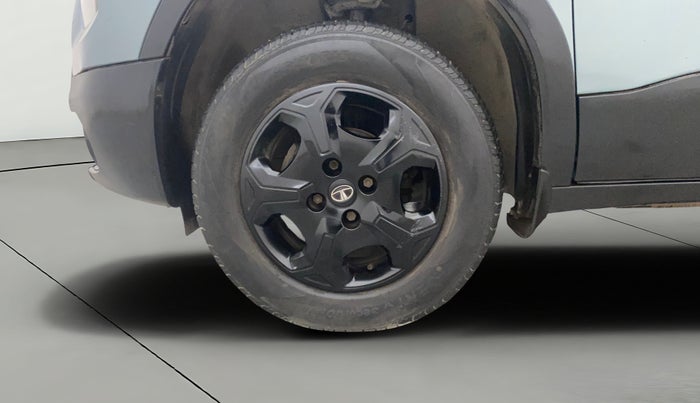 2023 Tata PUNCH ACCOMPLISHED AMT, Petrol, Automatic, 29,209 km, Left Front Wheel