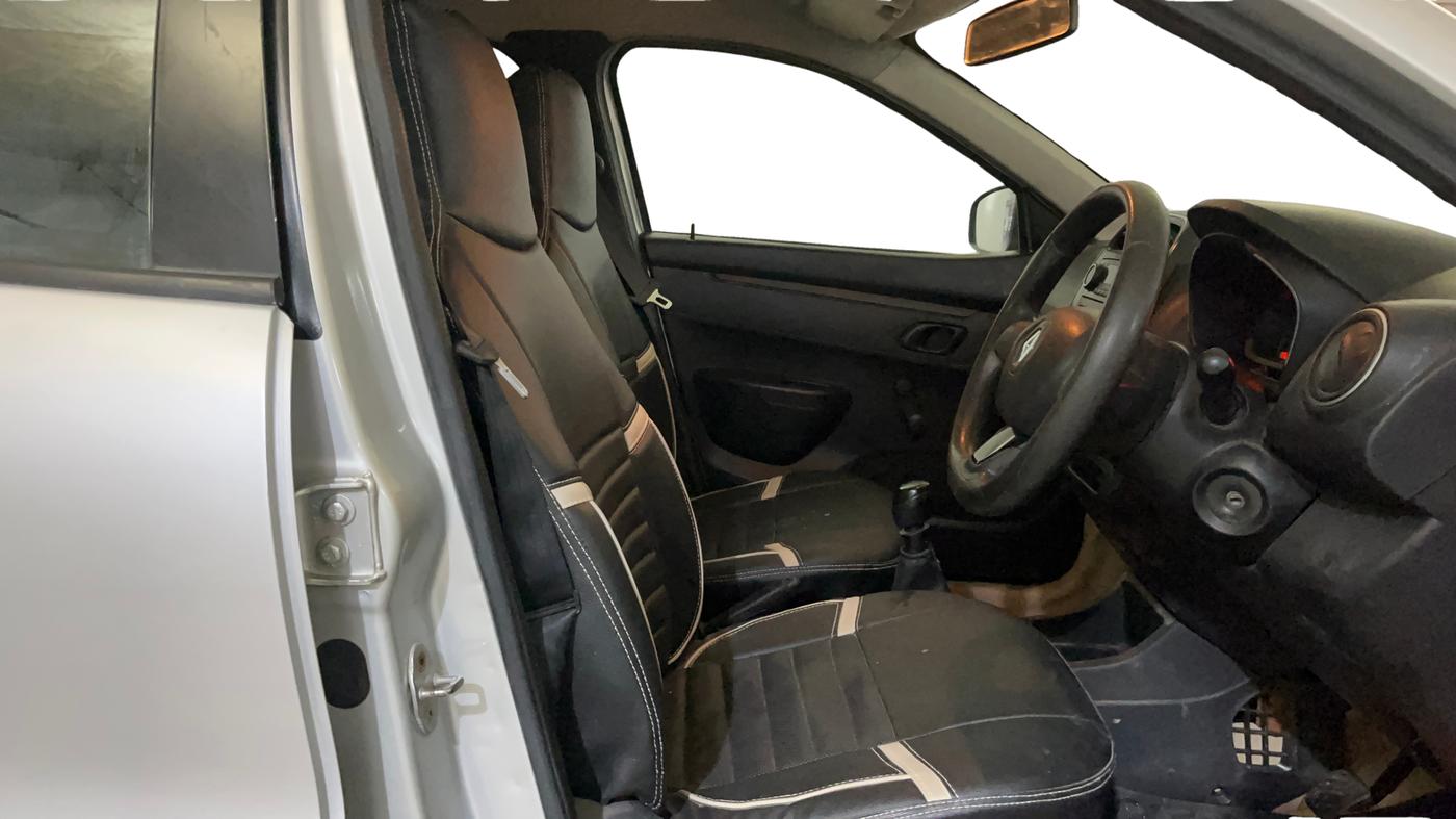 2018 Renault Kwid RXL, Petrol, Manual, 62,563 km, Right Side Front Door Cabin