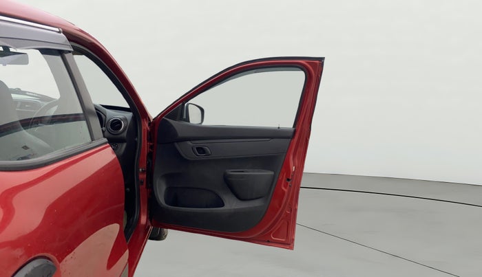 2022 Renault Kwid RXT 1.0, Petrol, Manual, 29,887 km, RHS Front Door