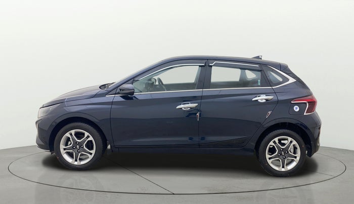 2025 Hyundai NEW I20 Sportz (O) 1.2 IVT, Petrol, Automatic, 2,915 km, Left Side