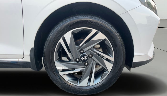 2023 Hyundai NEW I20 ASTA (O) 1.2 MT, Petrol, Manual, 19,450 km, Right Front Wheel