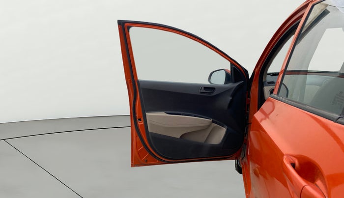 2019 Hyundai Grand i10 MAGNA AT 1.2 KAPPA VTVT, Petrol, Automatic, 38,753 km, LHS Front Door