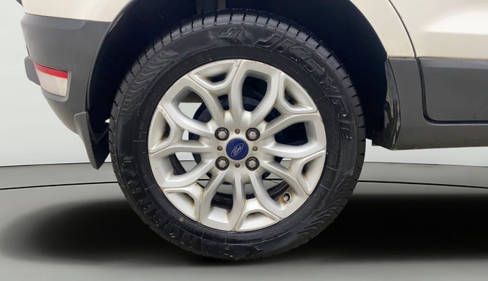 2015 Ford Ecosport TITANIUM 1.5L PETROL AT, Petrol, Automatic, 52,094 km, Right Rear Wheel