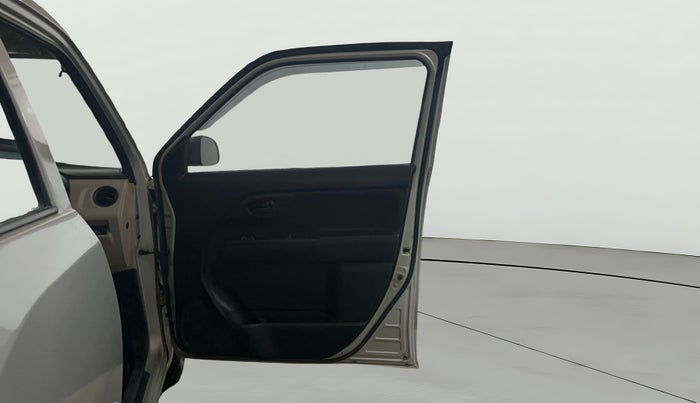 2019 Maruti New Wagon-R LXI CNG 1.0, CNG, Manual, 73,903 km, RHS Front Door