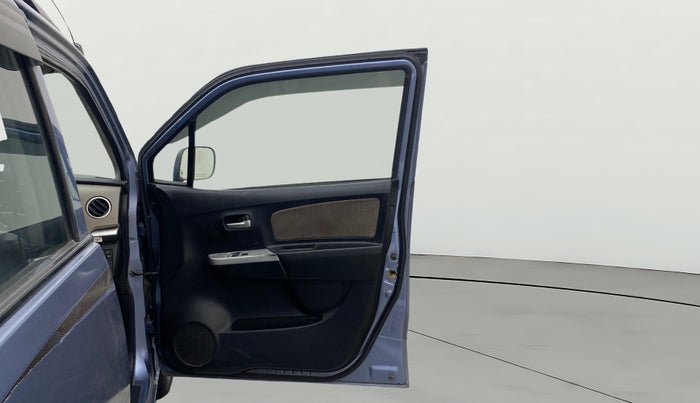 2013 Maruti Wagon R 1.0 LXI CNG, CNG, Manual, 85,769 km, RHS Front Door