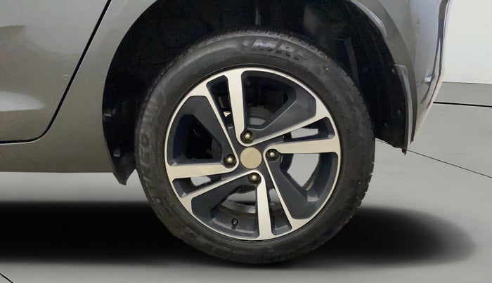 2023 Tata ALTROZ XZA, Petrol, Automatic, 32,303 km, Left Rear Wheel