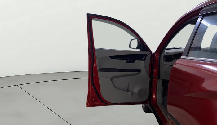 2016 Mahindra Kuv100 K4 6 STR, Petrol, Manual, 53,834 km, LHS Front Door