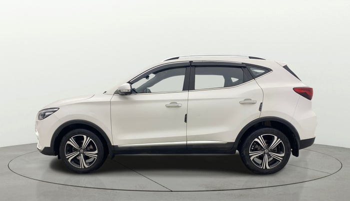 2021 MG ASTOR SAVVY 1.5 CVT S RED, Petrol, Automatic, 27,369 km, Left Side