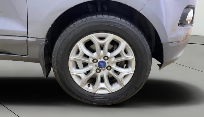 2017 Ford Ecosport TITANIUM 1.5L DIESEL, Diesel, Manual, 1,48,216 km, Right Front Wheel