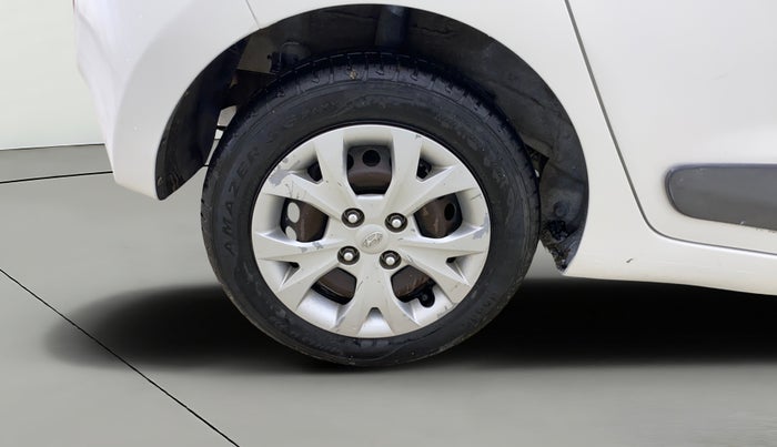 2015 Hyundai Grand i10 SPORTZ 1.2 KAPPA VTVT, Petrol, Manual, 53,268 km, Right Rear Wheel