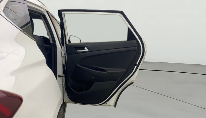 2020 Hyundai Tucson GLS 2WD AT PETROL, Petrol, Automatic, 28,663 km, RHS Rear Door