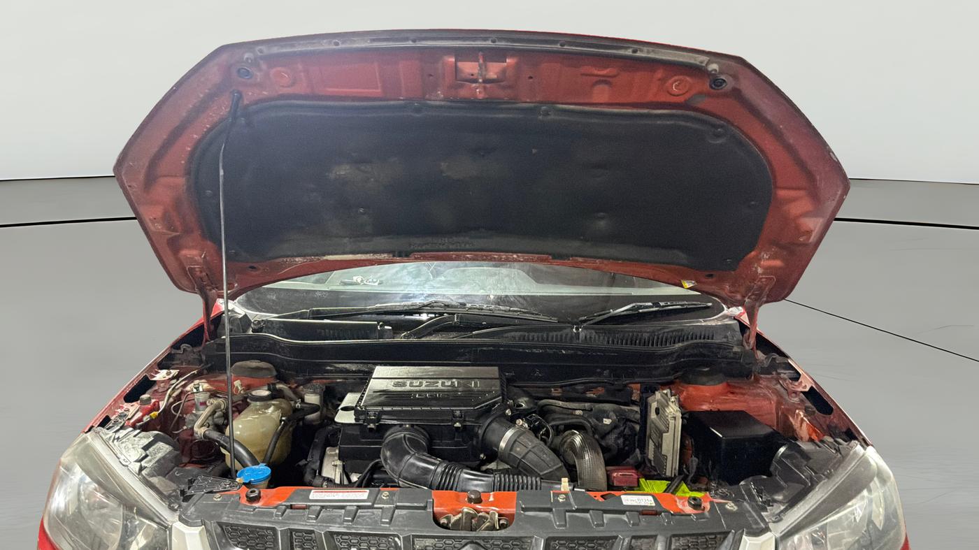 2018 Maruti Vitara Brezza LDI, Diesel, Manual, 1,32,045 km, Open Bonet