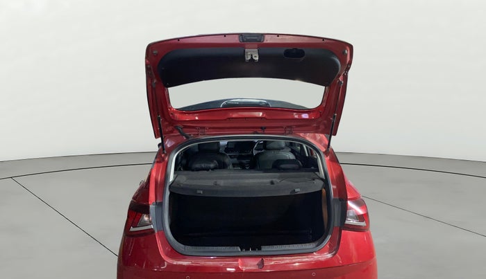 2022 Hyundai NEW I20 ASTA(O) 1.5 CRDI DUAL TONE, Diesel, Manual, 60,063 km, Boot Open Zoomed View