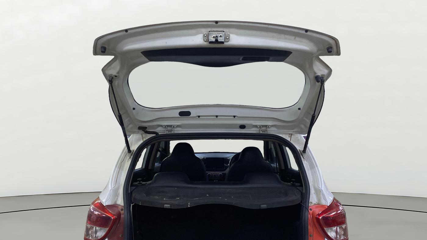 2015 Hyundai Grand i10 MAGNA 1.2 KAPPA VTVT, Petrol, Manual, 43,856 km, Boot Door Open