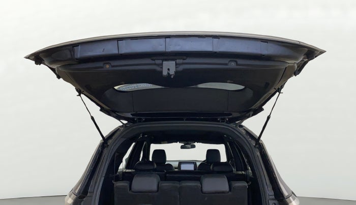 2022 Tata Safari XZ PLUS, Diesel, Manual, 48,294 km, Boot Door Open