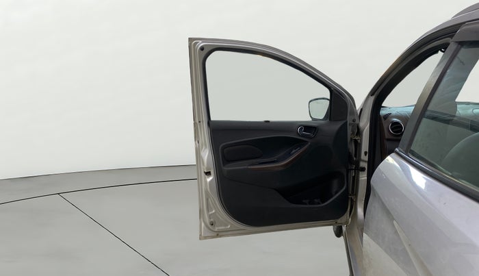 2018 Ford FREESTYLE TITANIUM 1.5 DIESEL, Diesel, Manual, 44,620 km, LHS Front Door