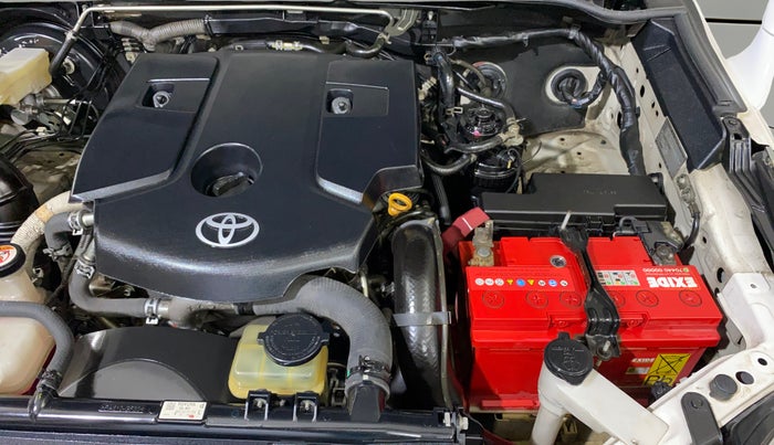 2018 Toyota Fortuner 2.8 4X2 AT, Diesel, Automatic, 52,828 km, Engine View - Left