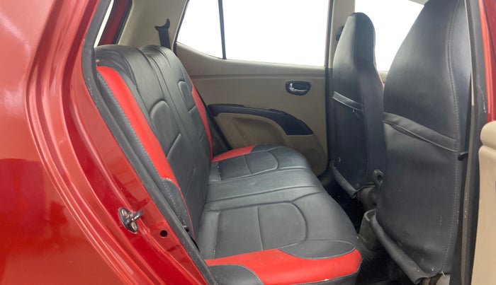 2012 Hyundai i10 MAGNA 1.2, Petrol, Manual, 73,865 km, Right Side Rear Door Cabin