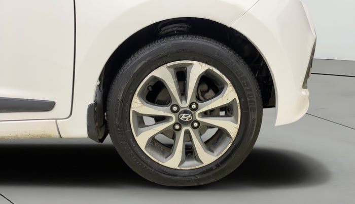 2015 Hyundai Xcent SX 1.2 (O), CNG, Manual, 1,15,519 km, Right Front Wheel