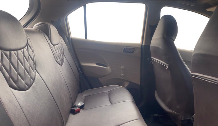 2019 Hyundai NEW SANTRO ERA EXECUTIVE, Petrol, Manual, 38,267 km, Right Side Rear Door Cabin