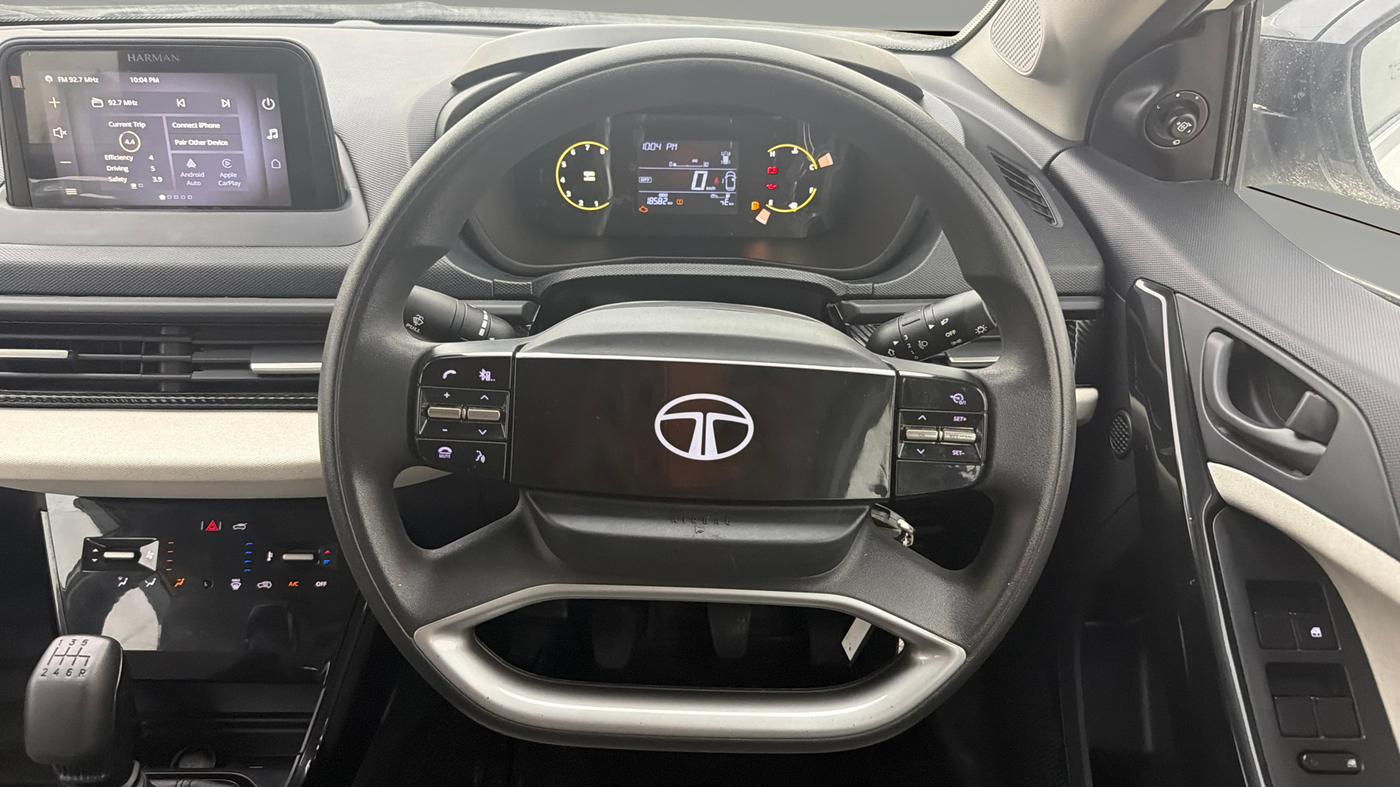 2025 Tata Curvv Pure Plus S 1.2 Petrol 6MT, Petrol, Manual, 18,581 km, Steering Wheel Close Up
