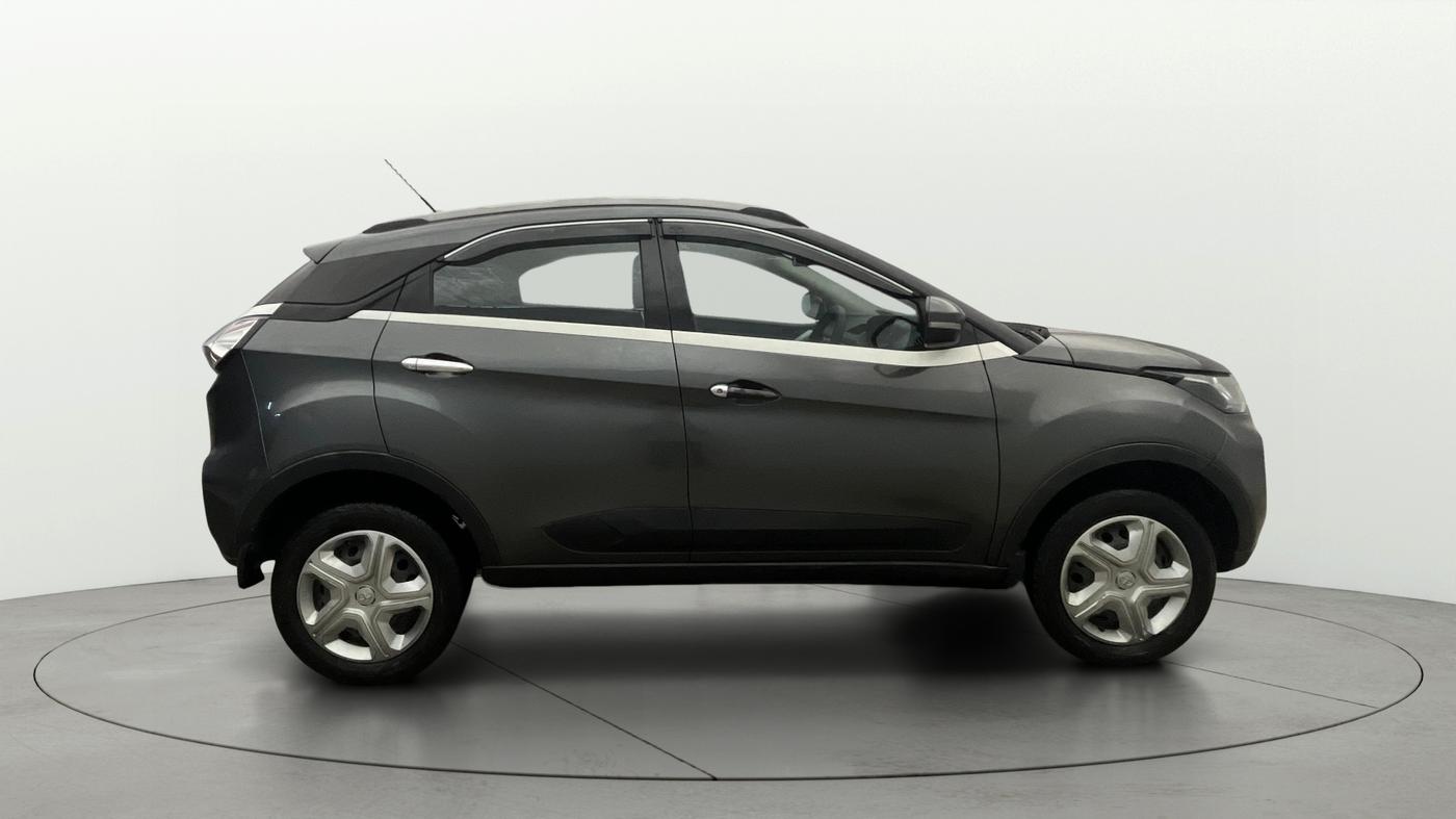 2020 Tata NEXON XM PETROL, Petrol, Manual, 54,343 km, Right Side View