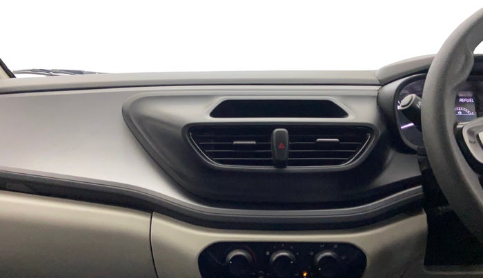 2021 Tata ALTROZ XE PETROL, Petrol, Manual, 26,607 km, Air Conditioner
