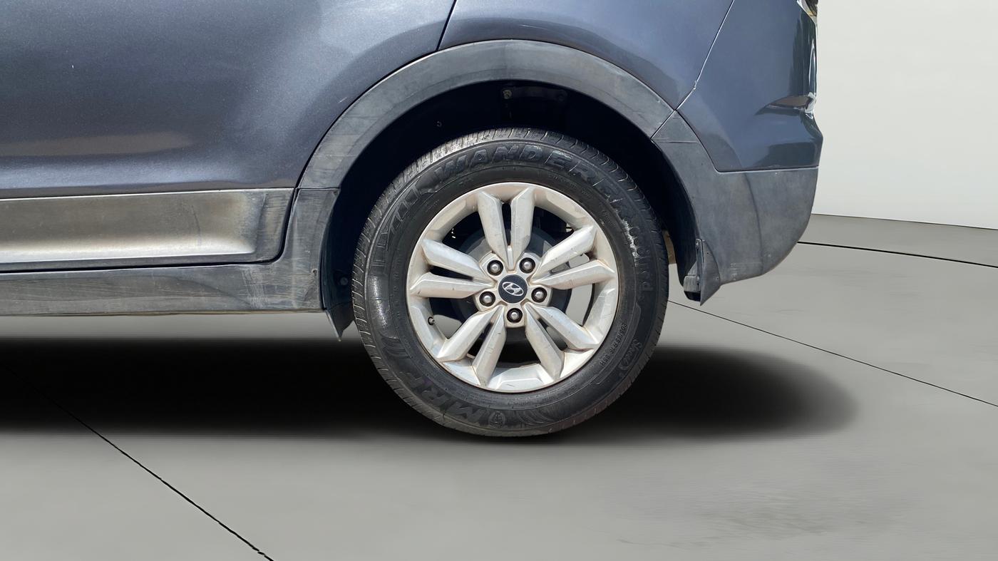 2017 Hyundai Creta SX PLUS 1.6 PETROL, Petrol, Manual, 93,180 km, Left Rear Wheel