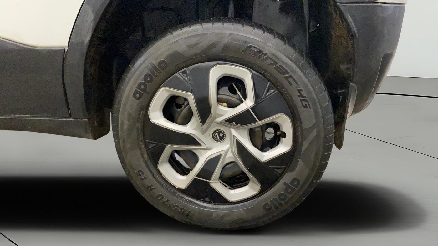 2022 Tata PUNCH PURE MT, Petrol, Manual, 85,660 km, Left Rear Wheel