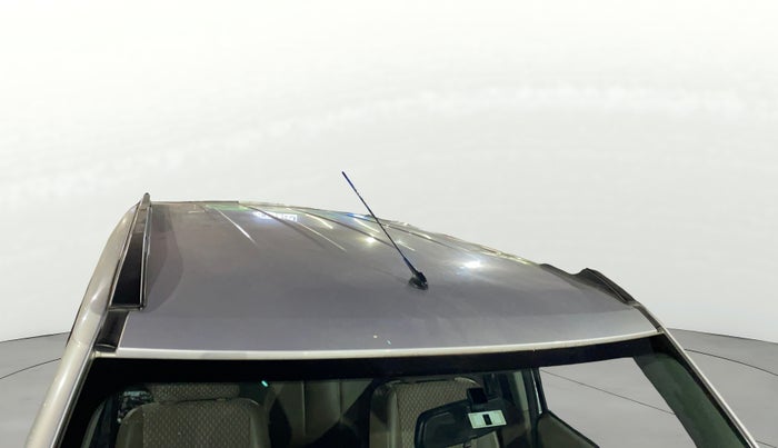 2017 Mahindra TUV300 T6, Diesel, Manual, 20,374 km, Roof