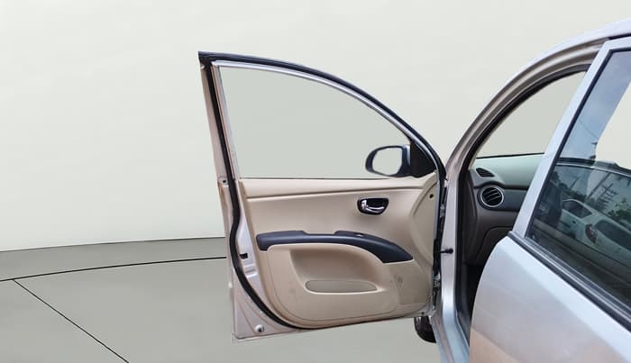 2013 Hyundai i10 SPORTZ 1.2 AT, Petrol, Automatic, 70,543 km, LHS Front Door